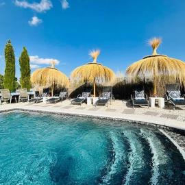 Cuevas Helena, hotell i Benamaurel