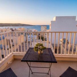 Merhba Court Apartments - St Pauls Bay, hotel in St. Paul's Bay