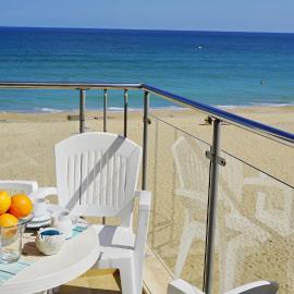 Seafront Apartment in Obzor Beach resort