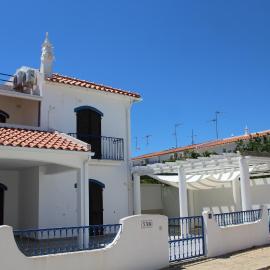 Three Sisters, hotel in Altura