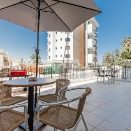 Andreas Beachfront Hostel, Hotel in Larnaka
