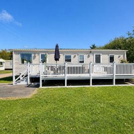 8 Berth Caravan At Orchards Haven In Clacton-On-Sea, Essex Ref 15007O