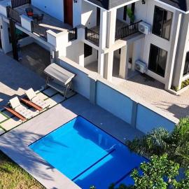Eve's Garden Villa