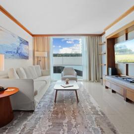 1BR Private Residence at Carillon Resort - 503