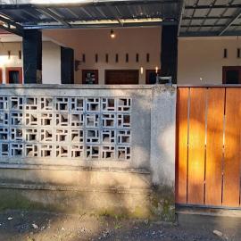 Thian Homestay, hotel in Batukaras