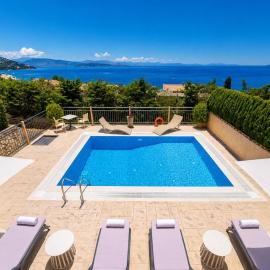 Villa Eros: Barbati şehrinde bir otel