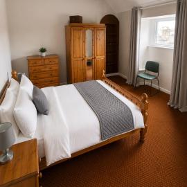 Viesnīca Modern Stay in the Heart of Thurles Room6 Shared Apt pilsētā Tērlesa