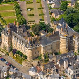 Chateau de Durtal, hotel a Durtal