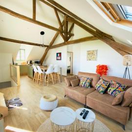 Appartement vue cathédrale – hotel w mieście Laon