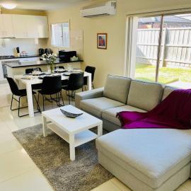 Sylish Pakenham Stay