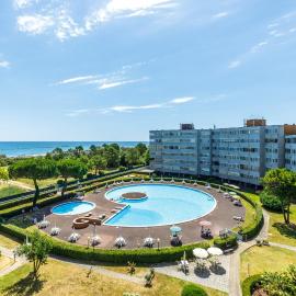 Piscina Gratis, Paradise Sea View、リド・アドリアーノのホテル