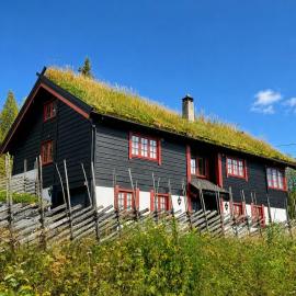 Spacious cabin with beautiful Geilo views, hotel din Geilo