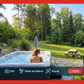 Fiddler Lake 72 with Private spa, pool table & Pool