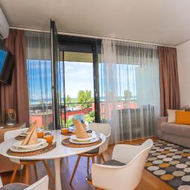 BL Waterside 55