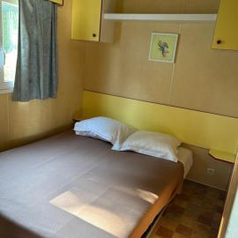 Mobilhome 2 chambres、サヴネのホテル