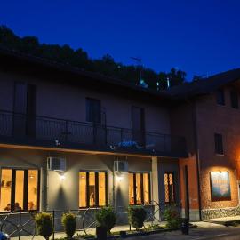 Hostaria Floow, hotel v mestu Avigliana