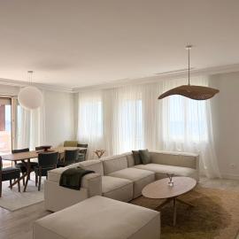 Two Bedroom Penthouse in Luštica Bay Marina, hotel u Radovićima
