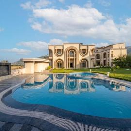 Oryana Resort