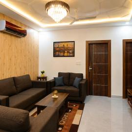 Thecrestoria, hotel in Dehradun