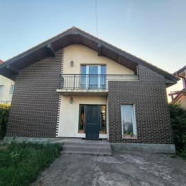 Hill House, hotel en Oradea