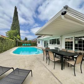 Large Family Pool Home 25 Miles To Disney w/3 King Beds!!!