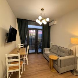 Apartment with Mountain View near the sea