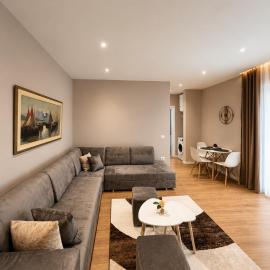 ODA Central Stay, hotel a Elbasan