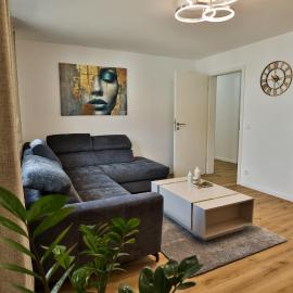 BeLux Apartment, hotel u gradu Felbah