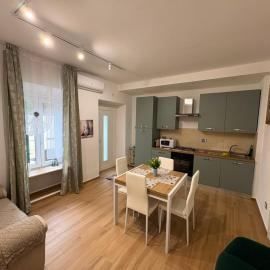 ADA City Apartment, hotel en Palestrina