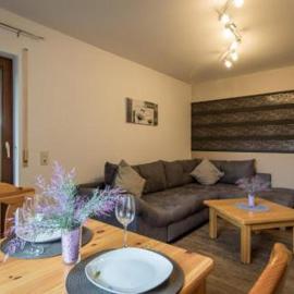Sauerland Oase، فندق في ميدهباخ