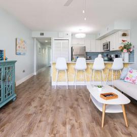 Sol & Sea Escape Ocean Pointe 1 BR 1BA 1204, hotel em Tavernier