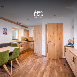 BEIM LOIS Isskogelblick - 2 Floors & Sauna Access, khách sạn ở Gerlos