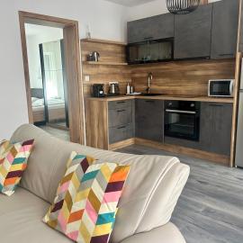 iHome Apartman 4