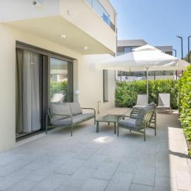 Apartments Murter 365