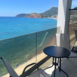 Hotel Sutomore & Apartments