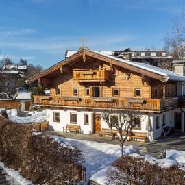 Dorf30, hotell i Going
