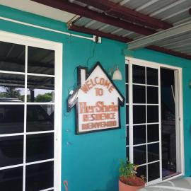 Casa HerShei, hotel v destinácii Orange Walk