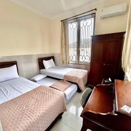 Emerald Inn Karawaci, hotel v destinácii Dungus