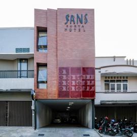 SANS Vibes Surya, hotel in Stasiun Tawang