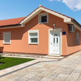 Lovely Home In Sveti Vid-Miholjice