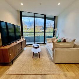Family sanctuary on the Yarra