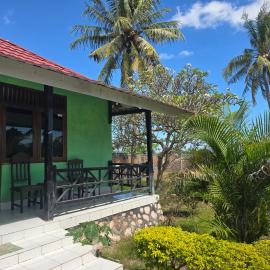 Hotel Puma Bungalow, Hotel in Huu