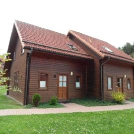 Ferienhaus Nr 32, Typ A, Ferienanlage Blauvogel, Hasselfelde, Harz: Hasselfelde şehrinde bir otel