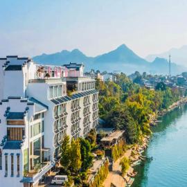 Guilin में, होटल 桂林古镇江璟Lijiang Riverside Hotel, Daxu Ancient Town, Guilin