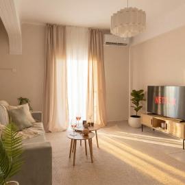 The Grand City Apartment 4BR Comfort, hotel a Salonicco