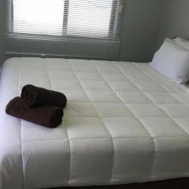 BOU'S Accomodation 4Bedrm