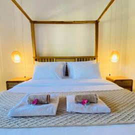 Puring Bungalows Gili Air, hotel in Gili Islands