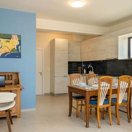 Spacious 2BR Apartment Near Sea Garden & Beach by Flat Manаger