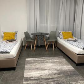 Viesnīca Gemütliches Doppelzimmer Gemeinschaftsbad pilsētā Dingolfinga