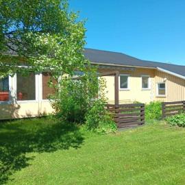 Villa with sauna in quite location, hotel v mestu Kalix